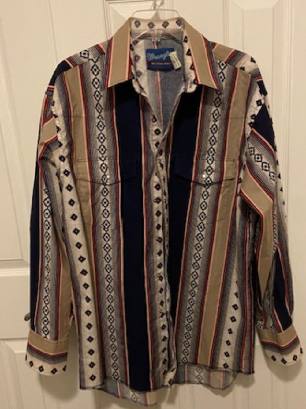 Wrangler Western Aztec Snap Shirt Mens L Southwestern 90s Vintage